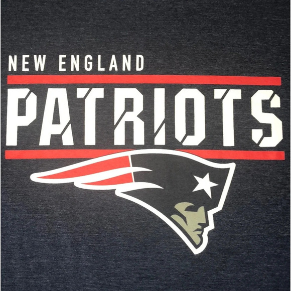 Majestic NFL New England Patriots Men's Graphic T-Shirt - Picture 2 of 5